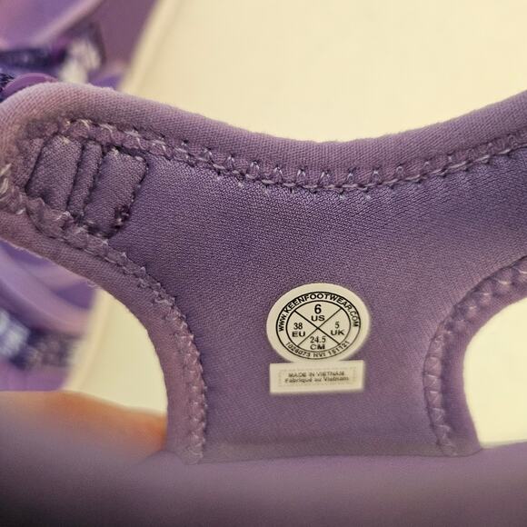 KEEN Elle Backstrap Sandals Big Kid Size 6 Purple Tie Dye Adjustable Lightweight - Picture 5 of 7